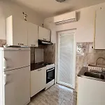 Apartment With Parking Space Ivan Dolac, Hvar - 22459 Ivan Dolac