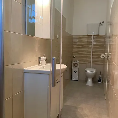 Apartment With Parking Space Ivan Dolac, Hvar - 22459