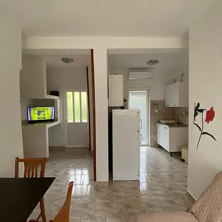 Apartman With A Parking Space Ivan Dolac, Hvar - 22459