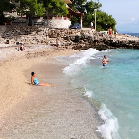 With A Parking Space Ivan Dolac, Hvar - 22459 Apartman Ivan Dolac